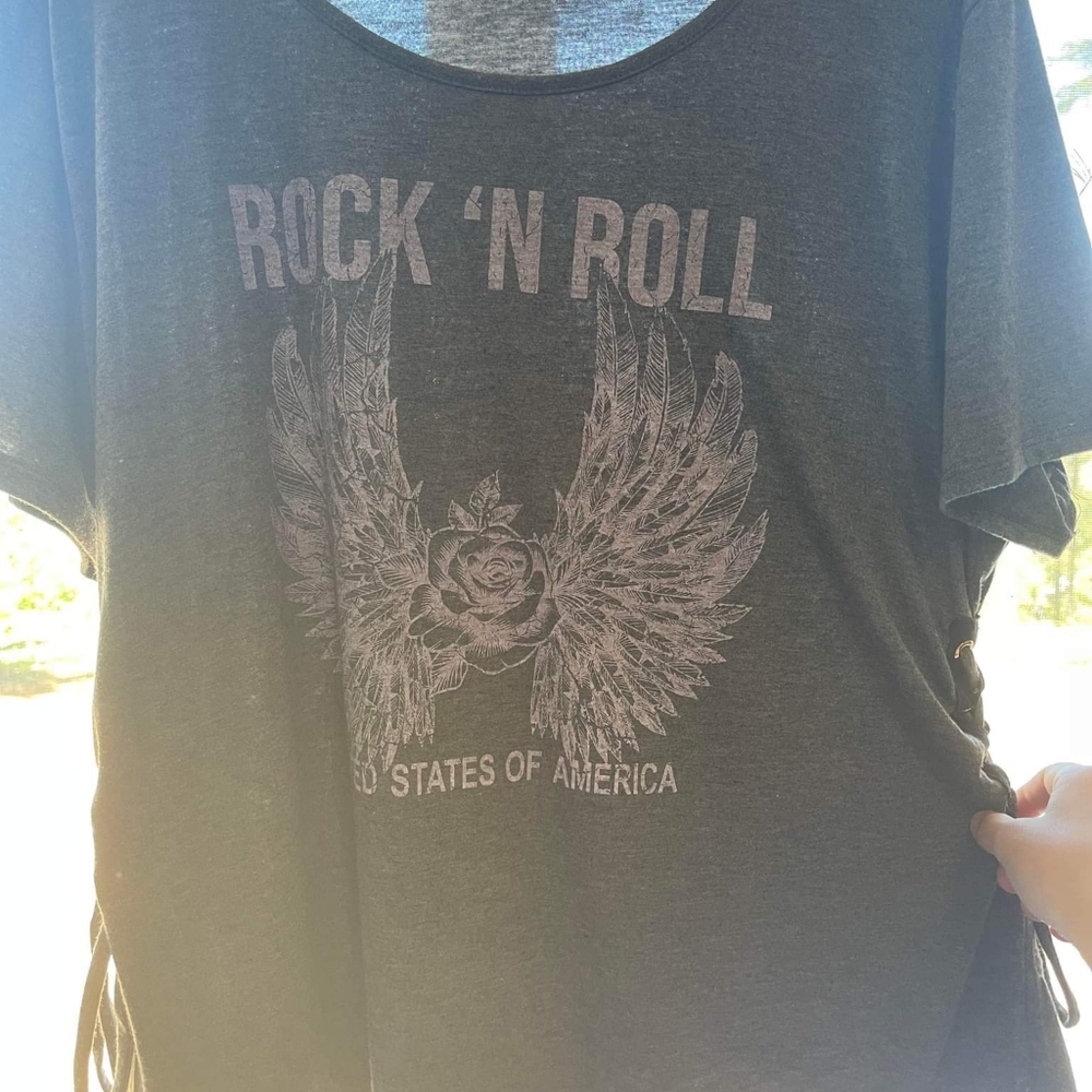 Women's size 2x shirt